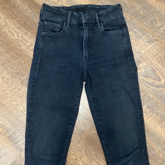 MOTHER HIGH WAISTED LOOKER IN BLACKBIRD HI RISE SKINNY FULL LENGTH DARK WASH - Picture 13 of 16